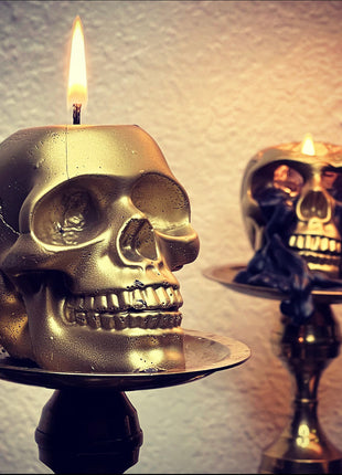 Bleeding Gold Skull Candle